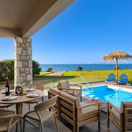 Diagoras & Attalos Villa Fánai