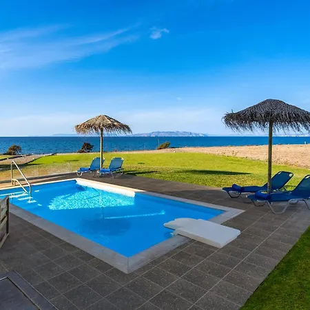 וילה Diagoras & Attalos