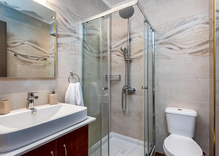 Diagoras & Attalos * Fánai